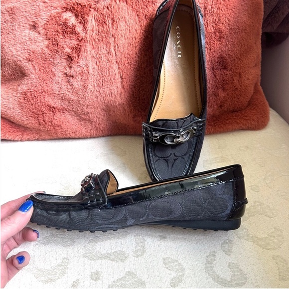 Coach Fortunata Black Signature Driving Loafers Size 7, 37 - Picture 1 of 7